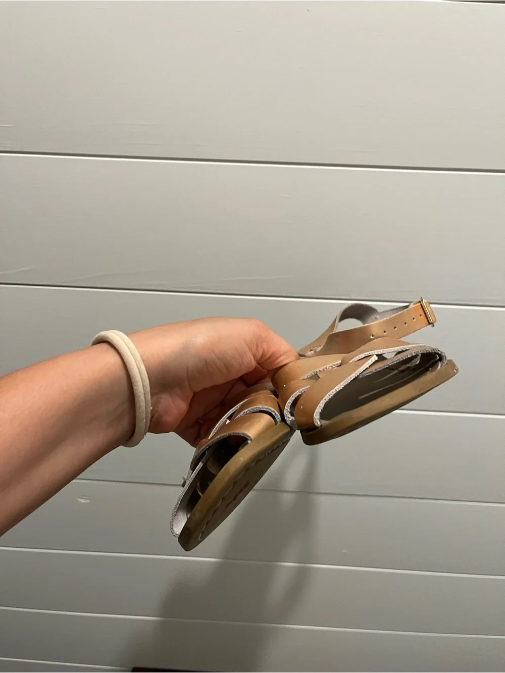 Salt Water Kids' Metallic Rose Gold Sandals Size 1